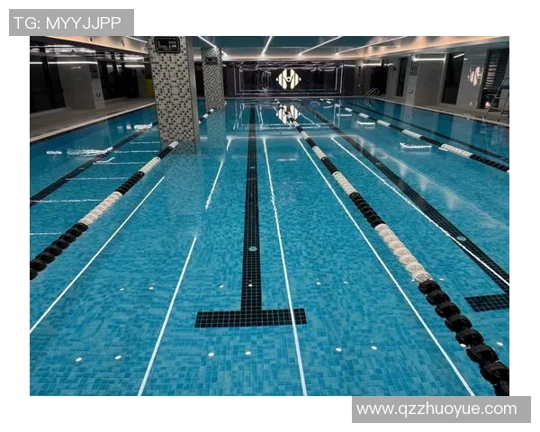 蝶泳竞技风采：技术与速度的完美融合，挑战极限的水上对决