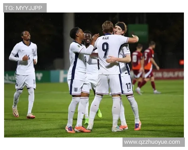 足球世界杯小组赛精彩回顾 各队表现分析与晋级形势展望